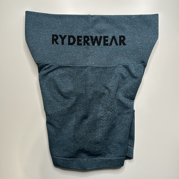 Ryderwear Seamless Shorts, size small, teal marl - Picture 6 of 7